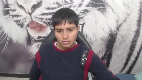 Cora online show from February 3, 2025, 8:57 pm