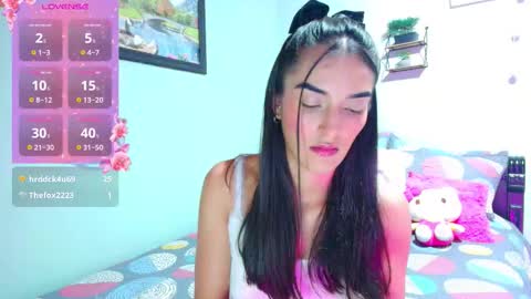 Coral online show from October 13, 2025, 9:48 pm