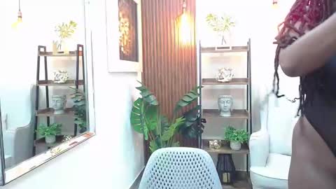 Coral online show from December 1, 2025, 11:04 am