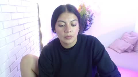 Snapshot of coraline_tay chatting on February 15, 2025, 11:39 am Carolina online show from February 15, 2025, 11:39 am