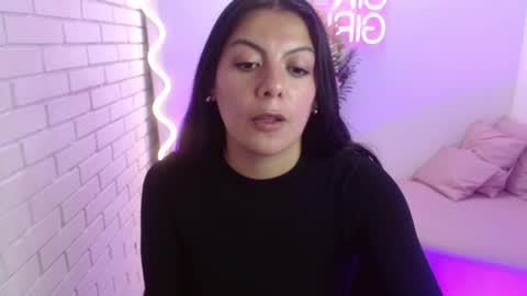 Snapshot of coraline_tay chatting on February 15, 2025, 2:44 pm Carolina online show from February 15, 2025, 2:44 pm