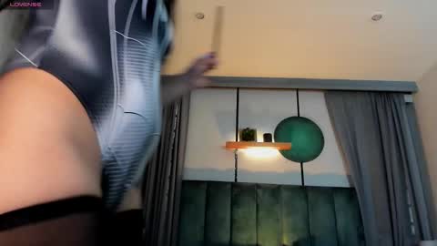 Coral Stefani online show from November 21, 2025, 10:08 pm