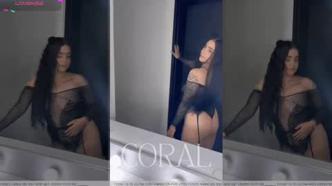 C O R A L  C A L I O P E   online show from November 13, 2025, 9:41 am