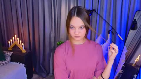 Snapshot of corazonmalinky chatting on November 26, 2025, 3:35 pm Lia online show from November 26, 2025, 3:35 pm