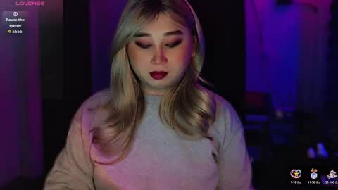 corefinder_xx online show from October 25, 2025, 7:08 pm