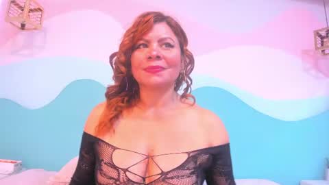 Snapshot of corina_taylor12 chatting on June 27, 2026, 12:33 pm corina_taylor12 online show from June 27, 2026, 12:33 pm