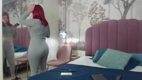 corineray online show from October 20, 2025, 3:12 pm