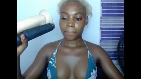 Snapshot of cornxcunt chatting on November 7, 2025, 1:55 pm cornxcunt online show from November 7, 2025, 1:55 pm