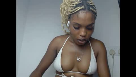 Snapshot of cornxcunt chatting on January 14, 2026, 9:09 pm cornxcunt online show from January 14, 2026, 9:09 pm