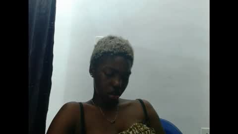 Snapshot of cornxcuntx chatting on October 29, 2025, 7:32 am cornxcuntx online show from October 29, 2025, 7:32 am