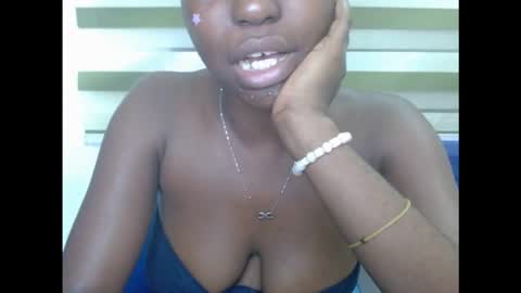 Snapshot of cornxcuntx chatting on November 17, 2025, 10:04 pm cornxcuntx online show from November 17, 2025, 10:04 pm