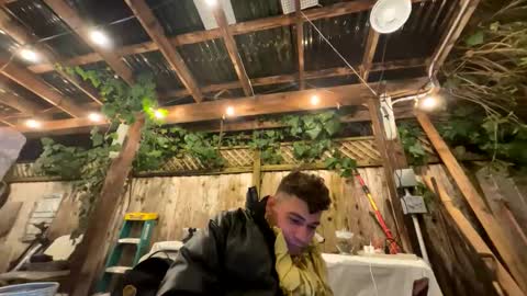 coronelking online show from December 31, 2024, 6:05 am