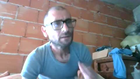 Corrado online show from October 28, 2025, 11:36 am