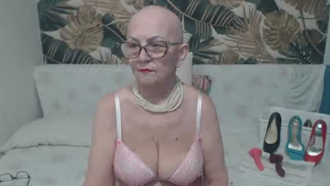 Snapshot of corssika chatting on June 21, 2026, 3:14 pm corssika online show from June 21, 2026, 3:14 pm