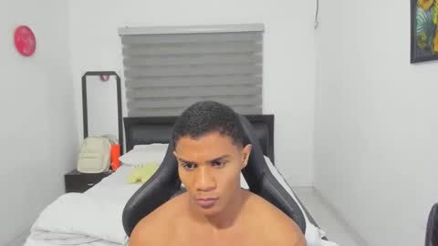 Ethan  online show from February 15, 2026, 12:40 am