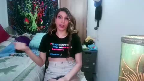 cosmic_crystal online show from October 19, 2025, 8:20 pm