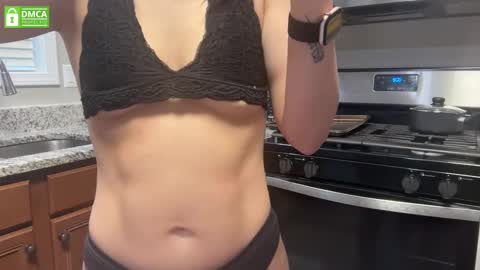 Snapshot of cosmicdreamz chatting on October 2, 2025, 1:07 pm BrittanyRose online show from October 2, 2025, 1:07 pm