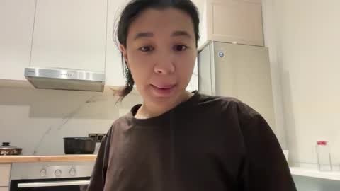 Lina online show from September 14, 2025, 7:13 pm