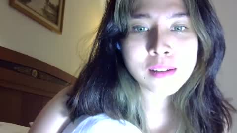 Snapshot of cottoncandygirl9898 chatting on December 25, 2024, 7:02 pm Liz Gwyneth Charlota online show from December 25, 2024, 7:02 pm