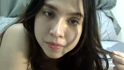 Liz Gwyneth Charlota online show from March 28, 2026, 3:00 pm