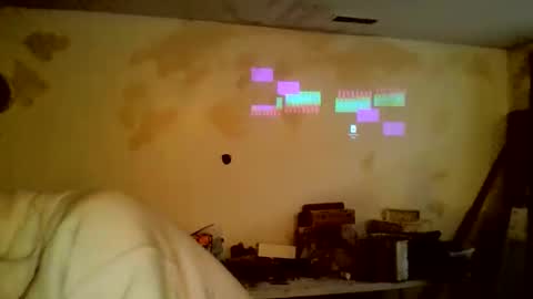 couchfireplace online show from December 1, 2025, 5:18 pm