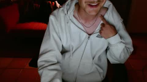 Snapshot of couldbesleeping chatting on October 14, 2025, 4:02 am couldbe online show from October 14, 2025, 4:02 am