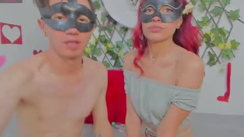 couple_2533 online show from April 5, 2026, 11:51 am