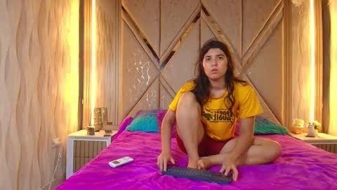 Snapshot of couple_hot_2025 chatting on November 15, 2025, 1:25 am Ricardo Isabella online show from November 15, 2025, 1:25 am