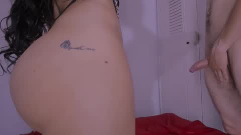 Snapshot of couple_sexxo chatting on November 13, 2025, 2:21 am Couple sexxo online show from November 13, 2025, 2:21 am