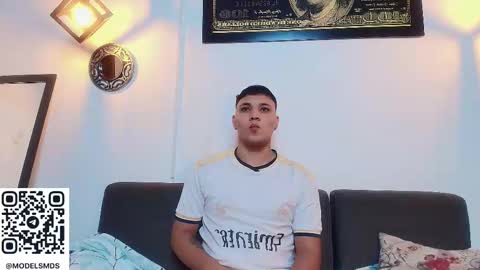 Barby and Kenny online show from November 22, 2025, 1:43 pm