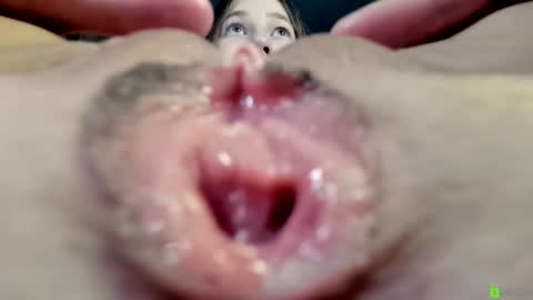 Im Courtney Nice to meet youFollow meInstagram courtneyluv778 online show from October 23, 2025, 1:54 pm