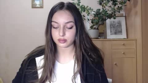 Courtney online show from January 16, 2025, 6:16 pm