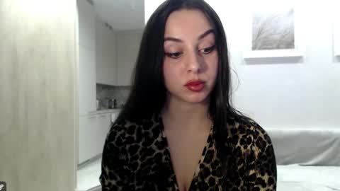 Courtney online show from December 5, 2025, 3:20 pm