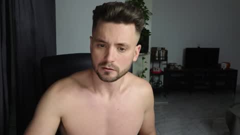 Snapshot of cowboylean chatting on February 8, 2025, 12:38 am cbl online show from February 8, 2025, 12:38 am