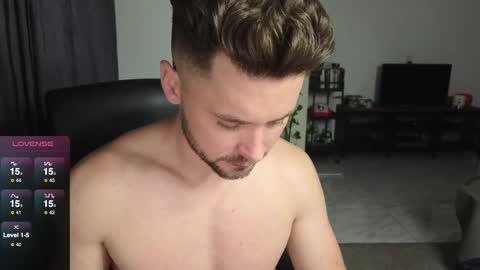 Snapshot of cowboylean chatting on February 8, 2025, 3:41 am cbl online show from February 8, 2025, 3:41 am