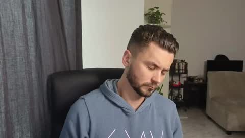 Snapshot of cowboylean chatting on February 18, 2025, 9:42 pm cbl online show from February 18, 2025, 9:42 pm