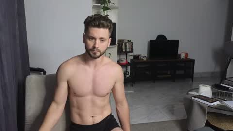 Snapshot of cowboylean chatting on February 19, 2025, 12:46 am cbl online show from February 19, 2025, 12:46 am