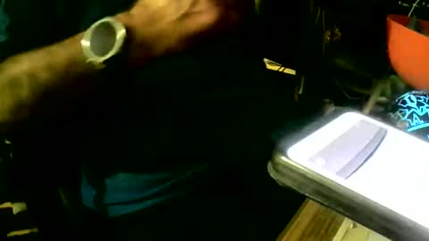 Snapshot of coyote017 chatting on January 7, 2026, 6:10 pm coyote017 online show from January 7, 2026, 6:10 pm