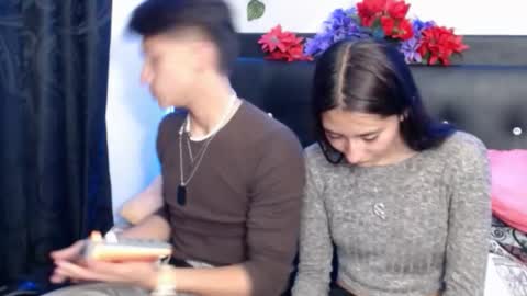 cozy7couple online show from October 1, 2025, 12:05 am
