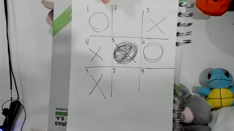 Snapshot of cracker_doll chatting on October 27, 2025, 10:14 pm cracker online show from October 27, 2025, 10:14 pm