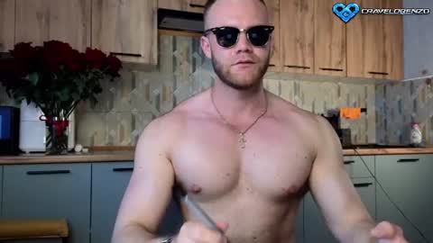CraveLorenzo online show from July 27, 2026, 12:56 pm