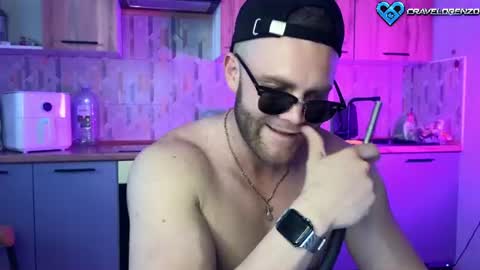 CraveLorenzo online show from August 5, 2026, 3:48 pm