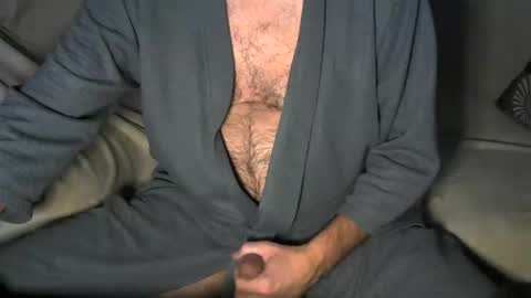 crazy4vegas online show from December 18, 2024, 8:31 am