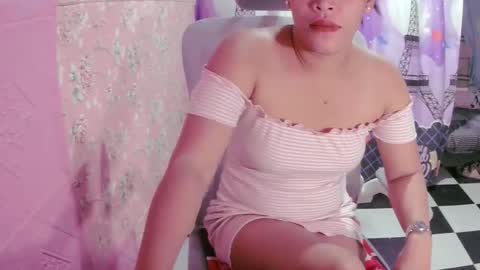 crazy_4u69 online show from April 22, 2026, 2:25 am