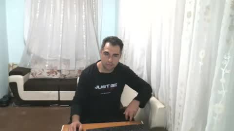 Snapshot of crazy____boy09 chatting on November 1, 2025, 9:39 pm crazy____boy09 online show from November 1, 2025, 9:39 pm