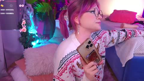 Snapshot of crazy__wine chatting on December 26, 2024, 3:49 am Sonya online show from December 26, 2024, 3:49 am