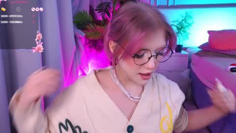 Snapshot of crazy__wine chatting on January 9, 2025, 10:41 pm Sonya online show from January 9, 2025, 10:41 pm