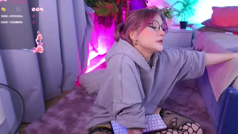 Snapshot of crazy__wine chatting on January 10, 2025, 1:42 am Sonya online show from January 10, 2025, 1:42 am