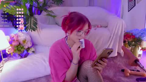 Snapshot of crazy__wine chatting on February 18, 2025, 5:53 pm Sonya online show from February 18, 2025, 5:53 pm