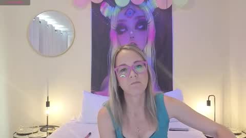 Stacy 2pm to 6pm mon-fri 3 CAT online show from March 4, 2026, 12:11 pm